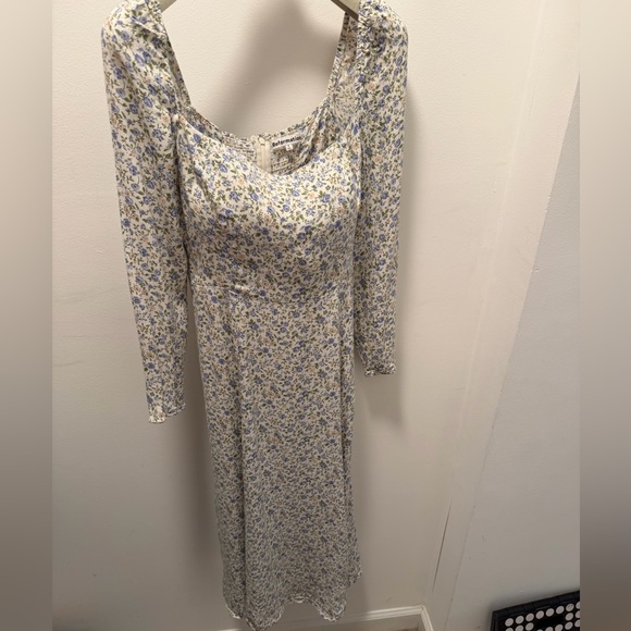 Reformation Sigmund Floral Long Sleeve Dress - Cream,Blue and Green Floral Sz 8 - Picture 4 of 9